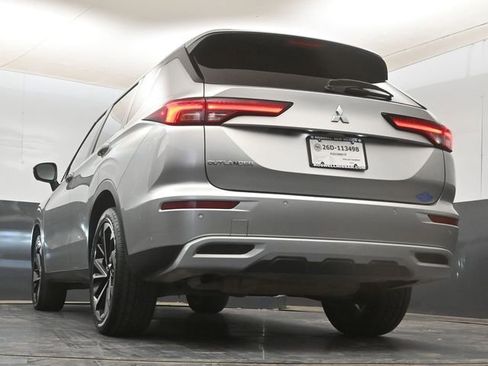 Used 2024 Mitsubishi Outlander SE FWD image 15
