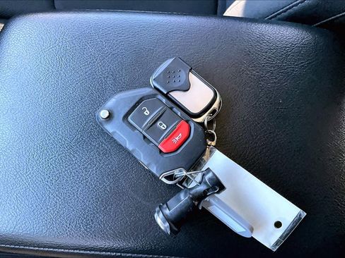 Used 2019 Jeep Wrangler Unlimited Sport S image 13