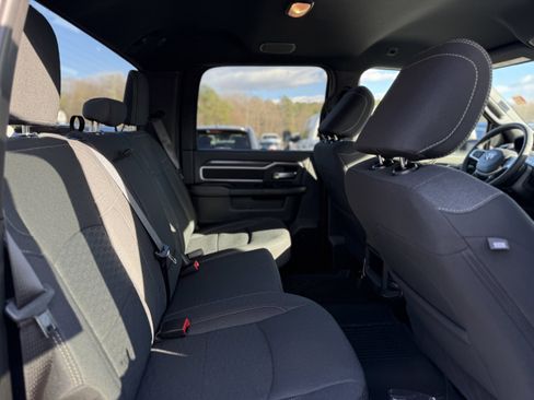 New 2026 RAM 3500 Big Horn AWD/4WD image 17