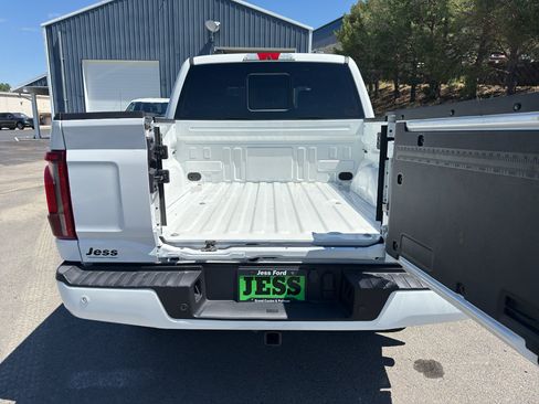Certified 2025 Ford F150 Platinum AWD/4WD image 10
