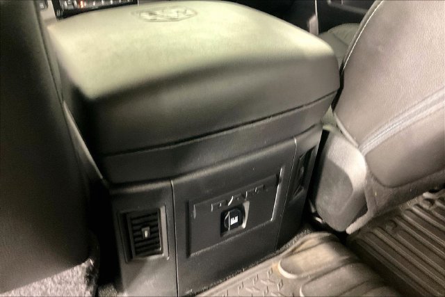 Used 2014 RAM 1500 Sport w/ Convenience Group AWD/4WD image 6
