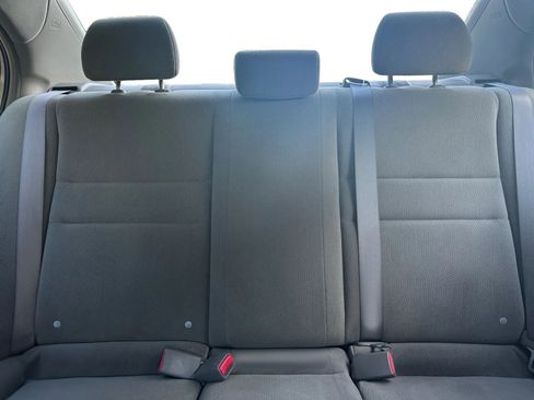 Used 2011 Honda Civic DX-VP image 17