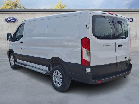 Used 2025 Ford Transit 250 Low Roof w/ Exterior Upgrade Package RWD image 4