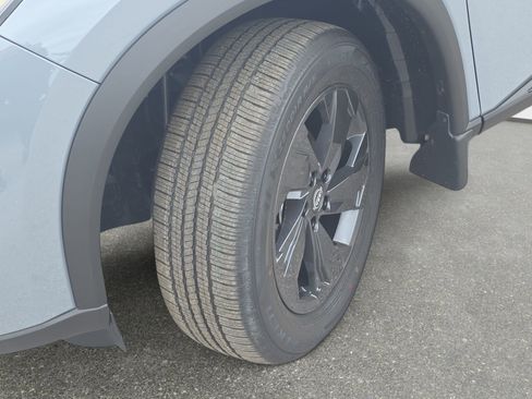 New 2026 Nissan Rogue SV w/ Cold Weather Package FWD image 31