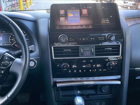 Certified 2024 Nissan Armada SL image 6