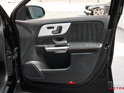 Used 2023 Mercedes-Benz GLA 45 AMG 4MATIC image 26