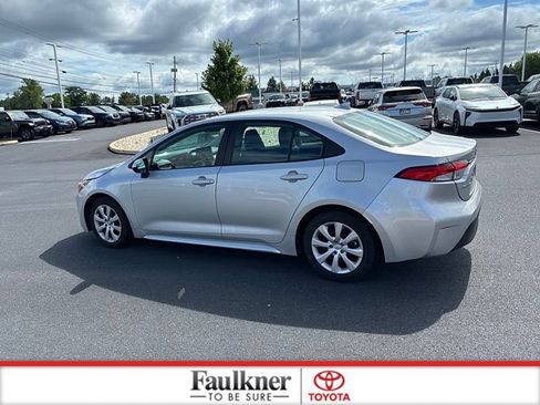 Used 2024 Toyota Corolla LE FWD image 12