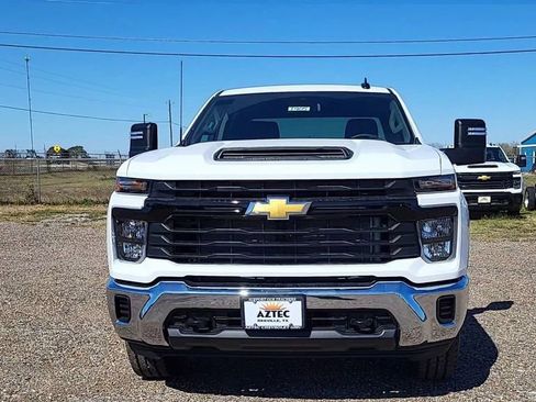 New 2026 Chevrolet Silverado 2500 W/T w/ WT Convenience Package image 3