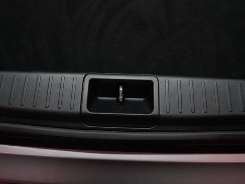 Used 2018 Mercedes-Benz SL 450 image 99
