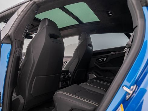 Used 2023 Lamborghini Urus S image 33