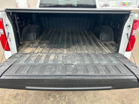 Used 2021 Chevrolet Silverado 1500 Custom Trail Boss w/ Safety Confidence Package image 5