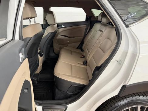 Used 2021 Hyundai Tucson Limited AWD/4WD image 27