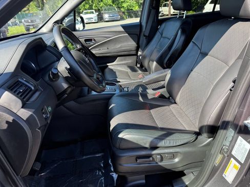 Used 2021 Honda Passport EX-L image 11