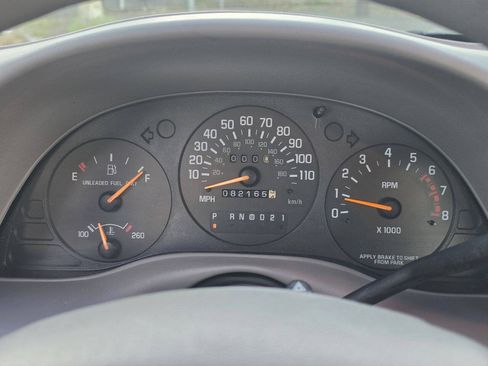 Used 1996 Chevrolet Lumina LS FWD image 9