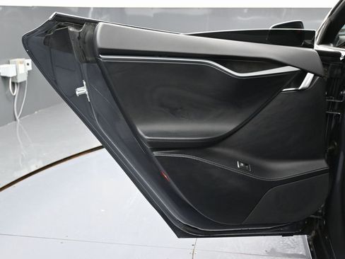 Used 2021 Tesla Model S Long Range image 41