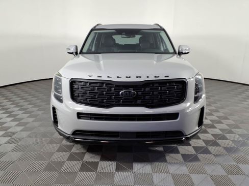 Used 2021 Kia Telluride EX w/ EX Premium Package AWD/4WD image 2