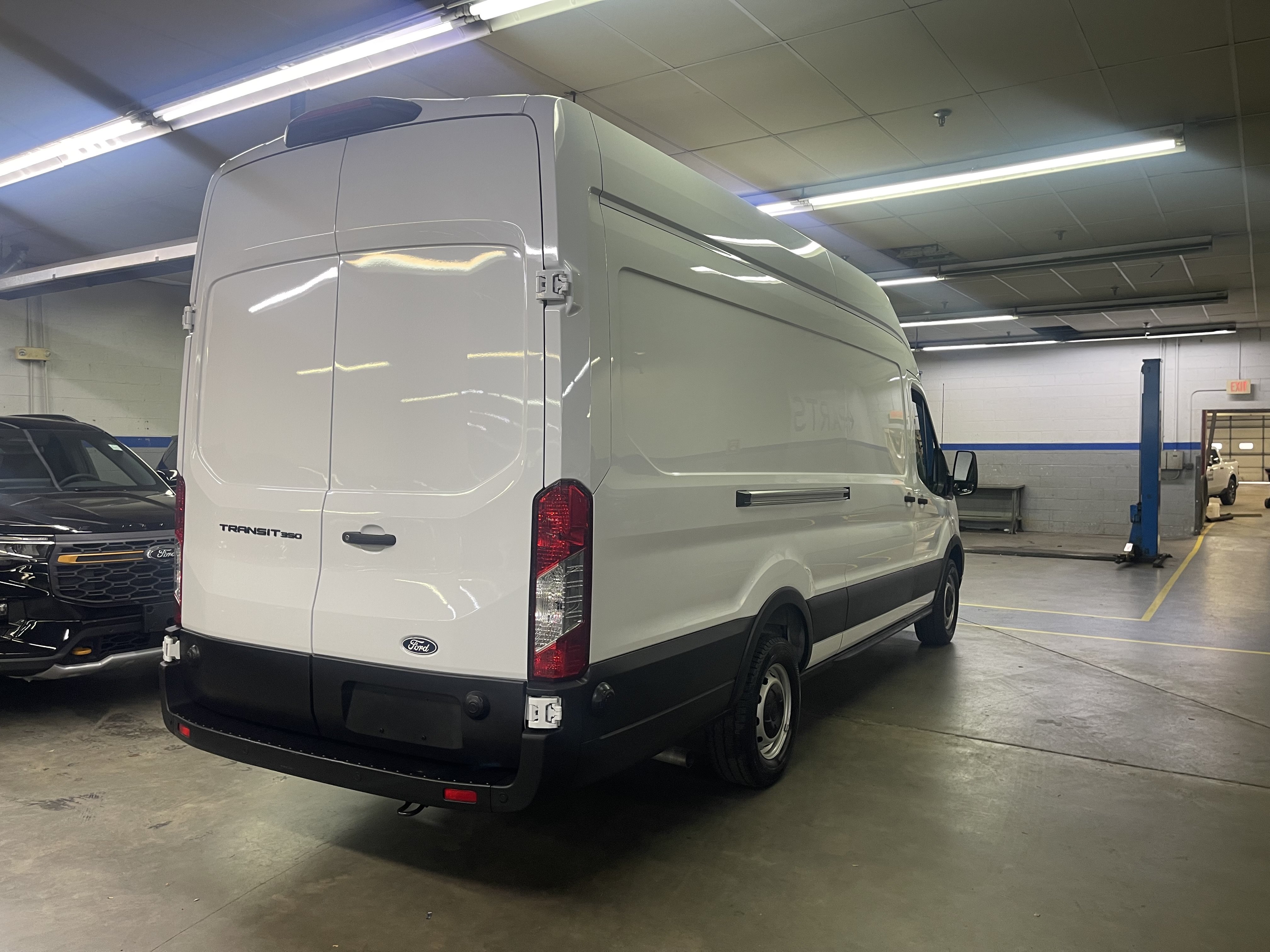 Certified 2026 Ford Transit 350 148 High Roof Extended w/ Load Area Protection Package RWD image 6