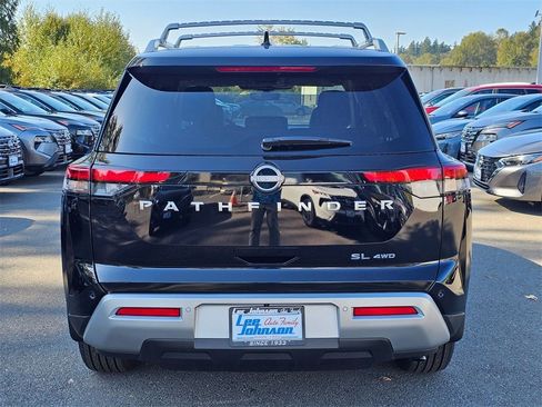 New 2025 Nissan Pathfinder SL w/ Cargo Package image 6