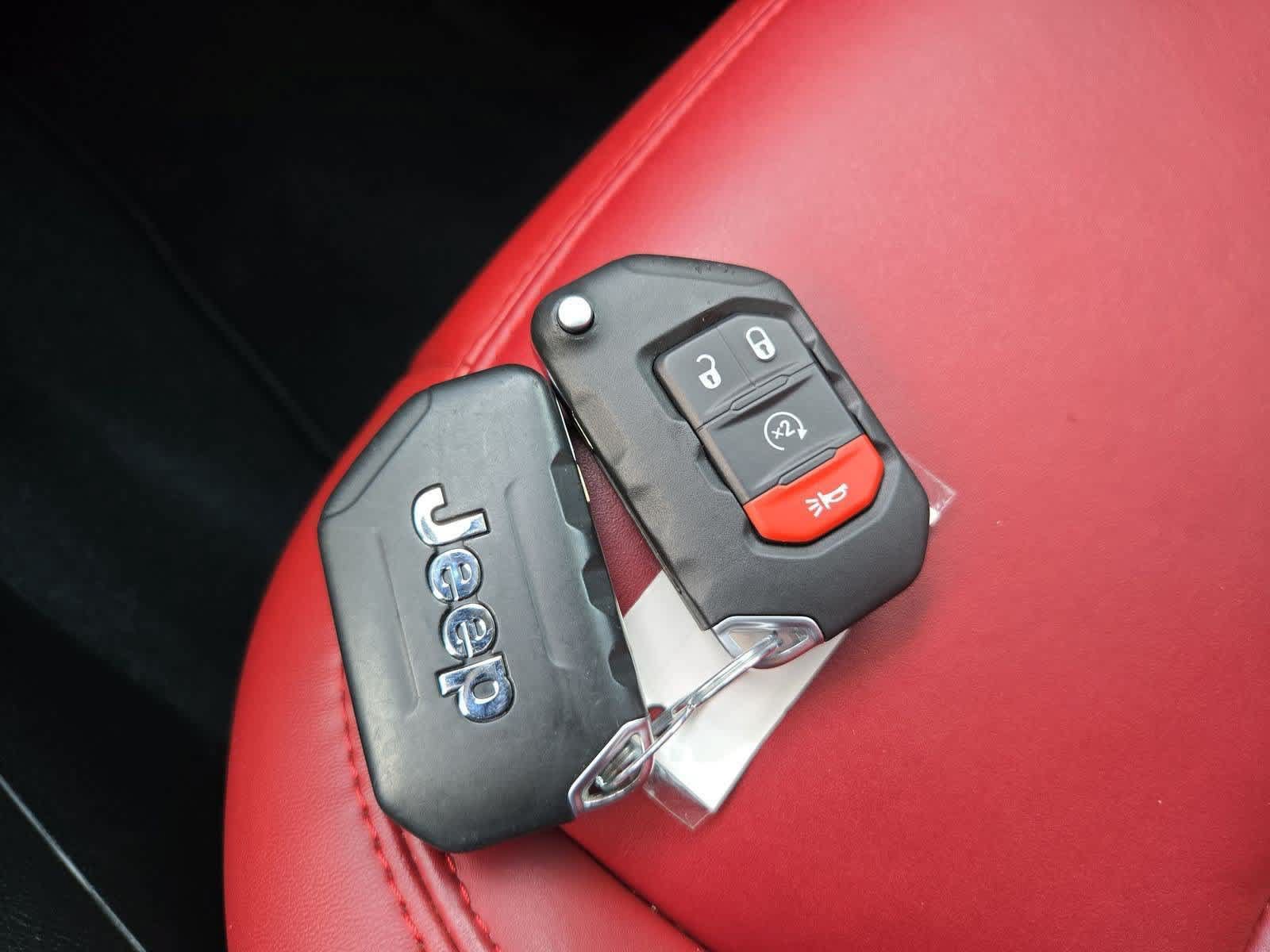Used 2024 Jeep Wrangler Unlimited Rubicon 392 w/ Dual Door Group (Lowers Only) AWD/4WD image 33