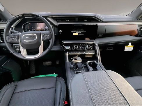 New 2026 GMC Sierra 1500 Denali AWD/4WD image 5