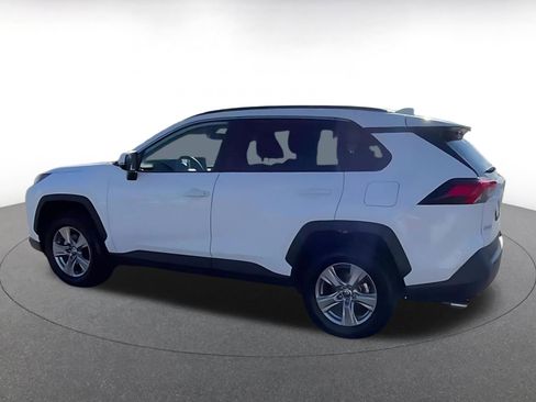 Used 2025 Toyota RAV4 XLE image 10