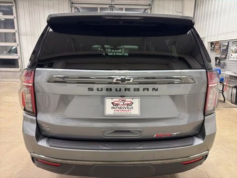 Used 2022 Chevrolet Suburban RST w/ Luxury Package image 6