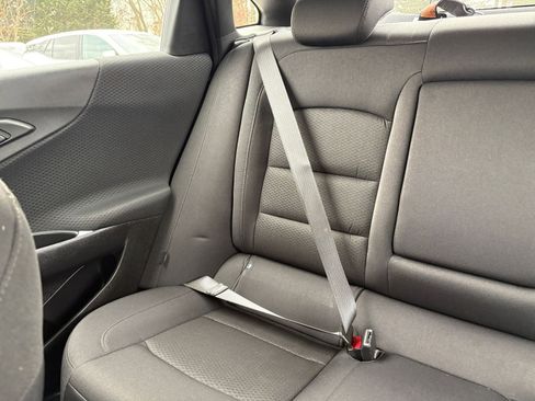 Used 2024 Chevrolet Malibu LT image 39