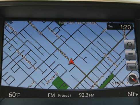 Used 2019 Nissan Pathfinder SL image 20