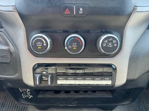 Used 2021 RAM 3500 Tradesman w/ Chrome Appearance Group AWD/4WD image 22