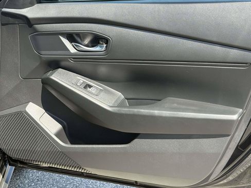 Used 2023 Honda Accord LX image 7