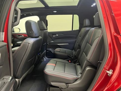 New 2026 Chevrolet Traverse RS AWD/4WD image 18