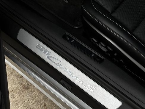 Certified 2023 Porsche 911 Carrera S image 24