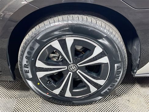 Certified 2024 Toyota bZ4X XLE image 28