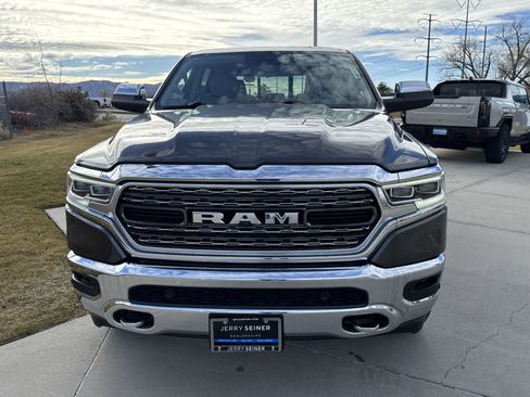 Used 2022 RAM 1500 Limited image 8