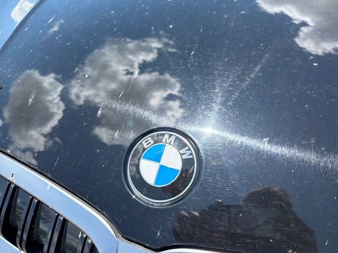 Used 2025 BMW 330i Sedan RWD image 17