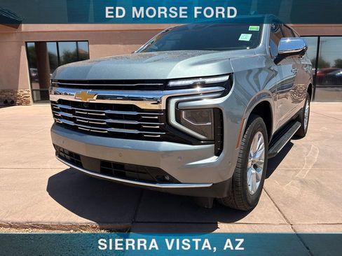 Used 2025 Chevrolet Tahoe Premier w/ Sun And Tow Package AWD/4WD image 2