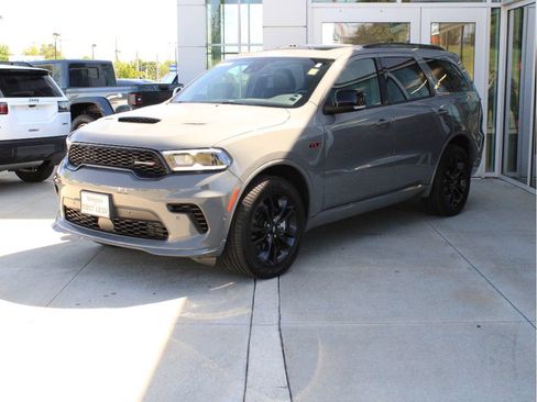 Used 2026 Dodge Durango GT AWD/4WD image 3
