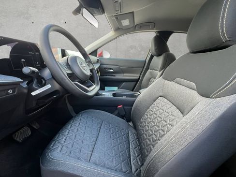 New 2026 Nissan Kicks SV w/ Cold Weather Package FWD image 20