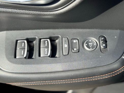 Used 2023 Honda HR-V Sport image 23