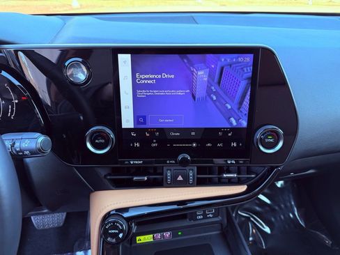 Certified 2022 Lexus NX 350 350 Premium SUNROOF/CARPLAY/UN image 24