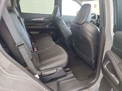 Certified 2026 INFINITI QX60 Luxe w/ Cargo Package AWD/4WD image 11