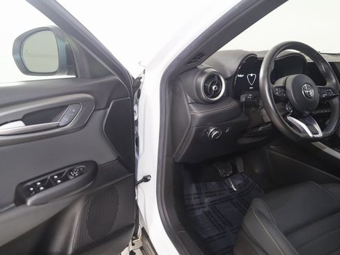 Used 2024 Alfa Romeo Tonale Ti w/ Active Assist Package image 47