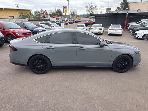 Used 2024 Honda Accord Touring image 8