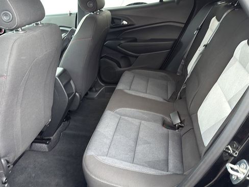 Used 2024 Chevrolet Trax RS w/ Sunroof Package image 8