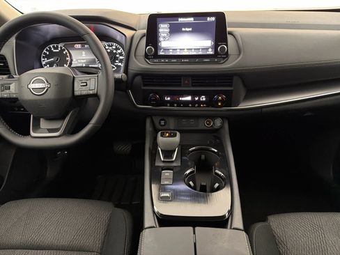 New 2026 Nissan Rogue SV FWD image 19