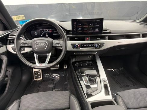 Used 2022 Audi A4 2.0T Premium Plus w/ Premium Plus Package AWD/4WD image 7