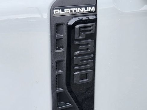New 2026 Ford F350 Platinum w/ Tremor Off-Road Package AWD/4WD image 18