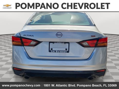 Used 2024 Nissan Altima 2.5 SR image 4