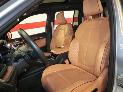 Used 2022 Jeep Grand Cherokee Summit w/ Advanced Protech Group IV image 9