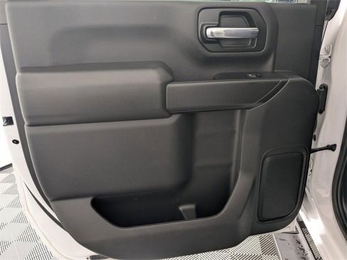 Used 2023 Chevrolet Silverado 2500 Custom w/ Custom Value Package image 23